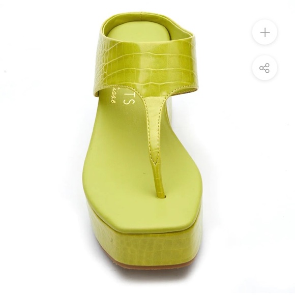 NWOT- Lyric platform wedge - “Coconuts by Matisse” - Picture 4 of 4